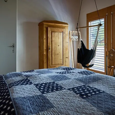 Panorama Kunterbunt Brienz 木屋 *