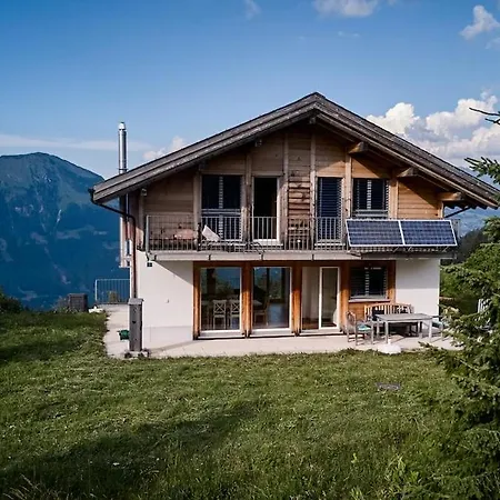 Panorama Kunterbunt Brienz Alpehytte